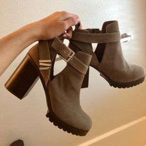 Pull&Bear Ankle Boots